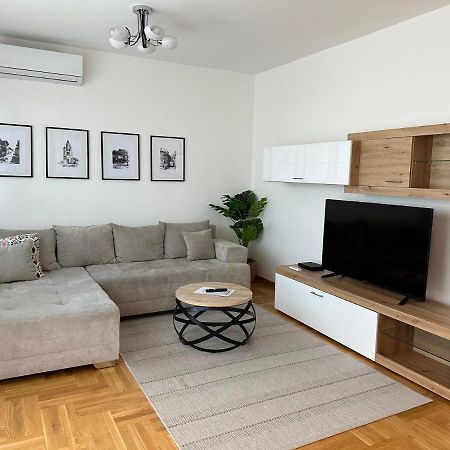Apartment Aura เบลเกรด ภายนอก รูปภาพ